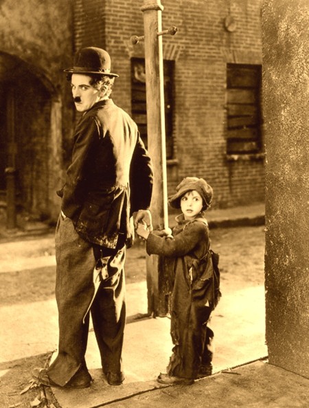 Чарли Чаплин и хлапето